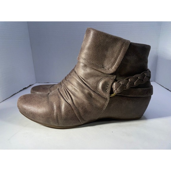 Baretraps Sana Ankle Boots Women's 9.5M Bronze Braided Accent Zip Up - Picture 5 of 9